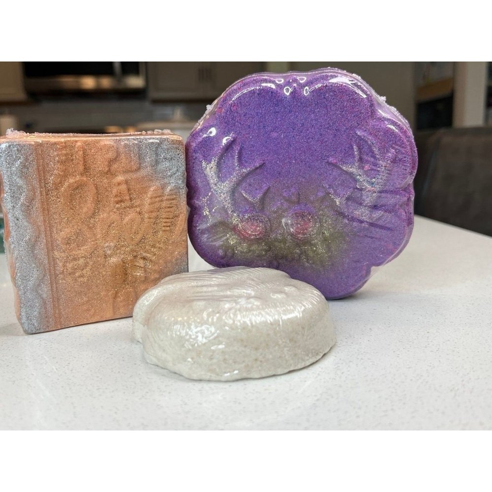 Lot of 3 HUGE Bath Bombs Fizzers Crystal Bar Soap Brand Spell On You Deer Antler